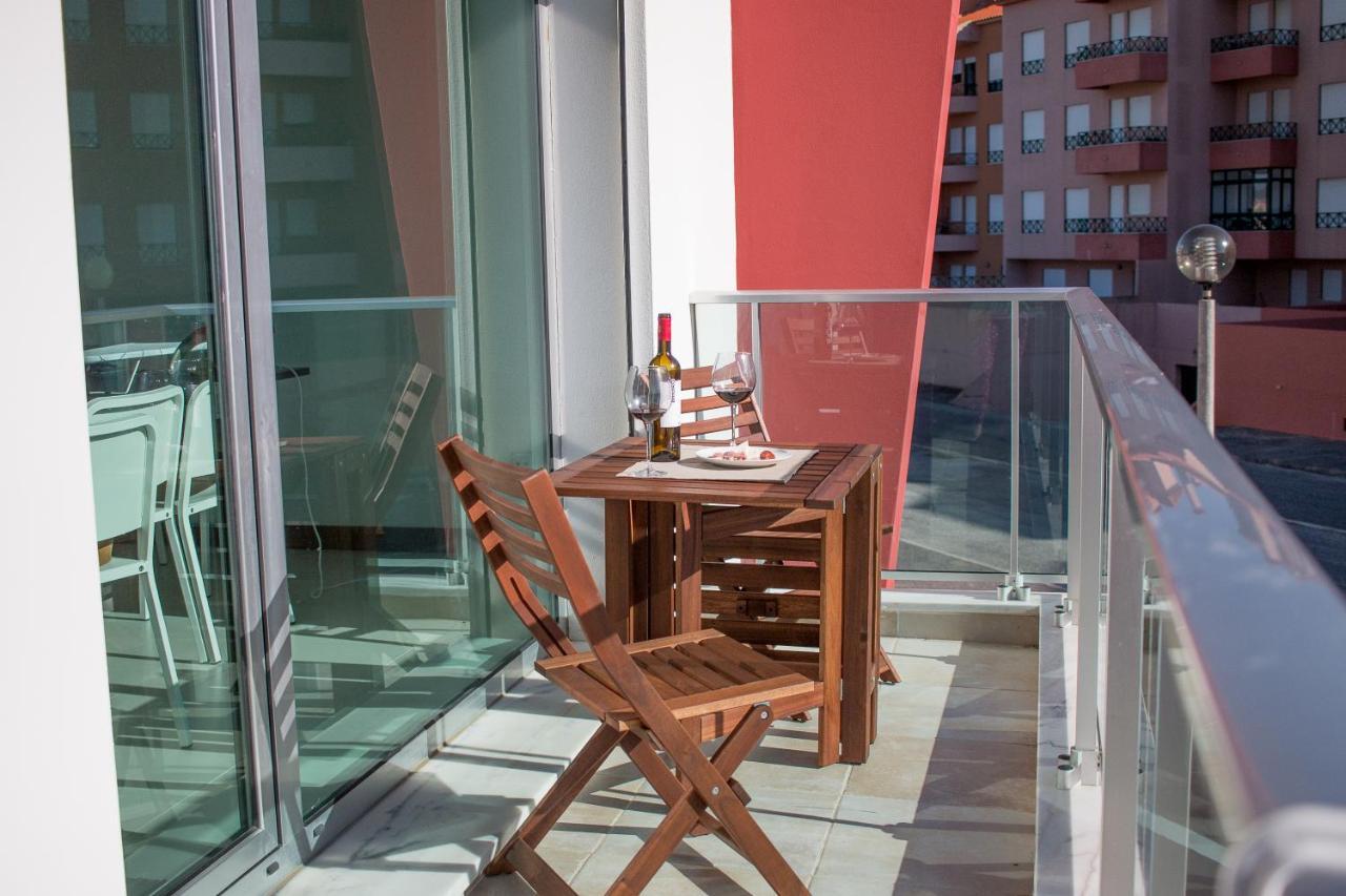 Restlesswave Apartment Peniche Exterior photo